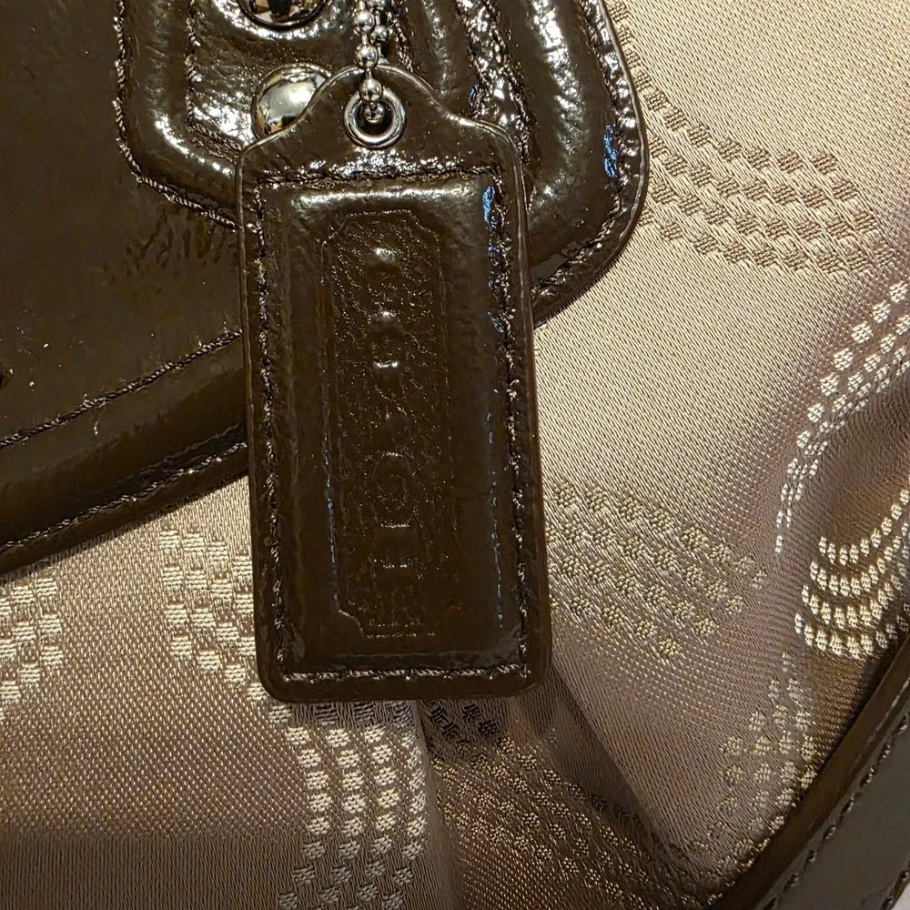 COACH Biege Ashley Dotted Op Art Satchel AUTHENTIC F20027